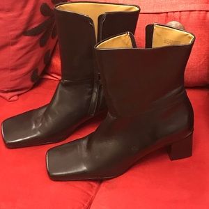 Etienne Aigner ZIPPER Boots Women 9.5 IMPACT